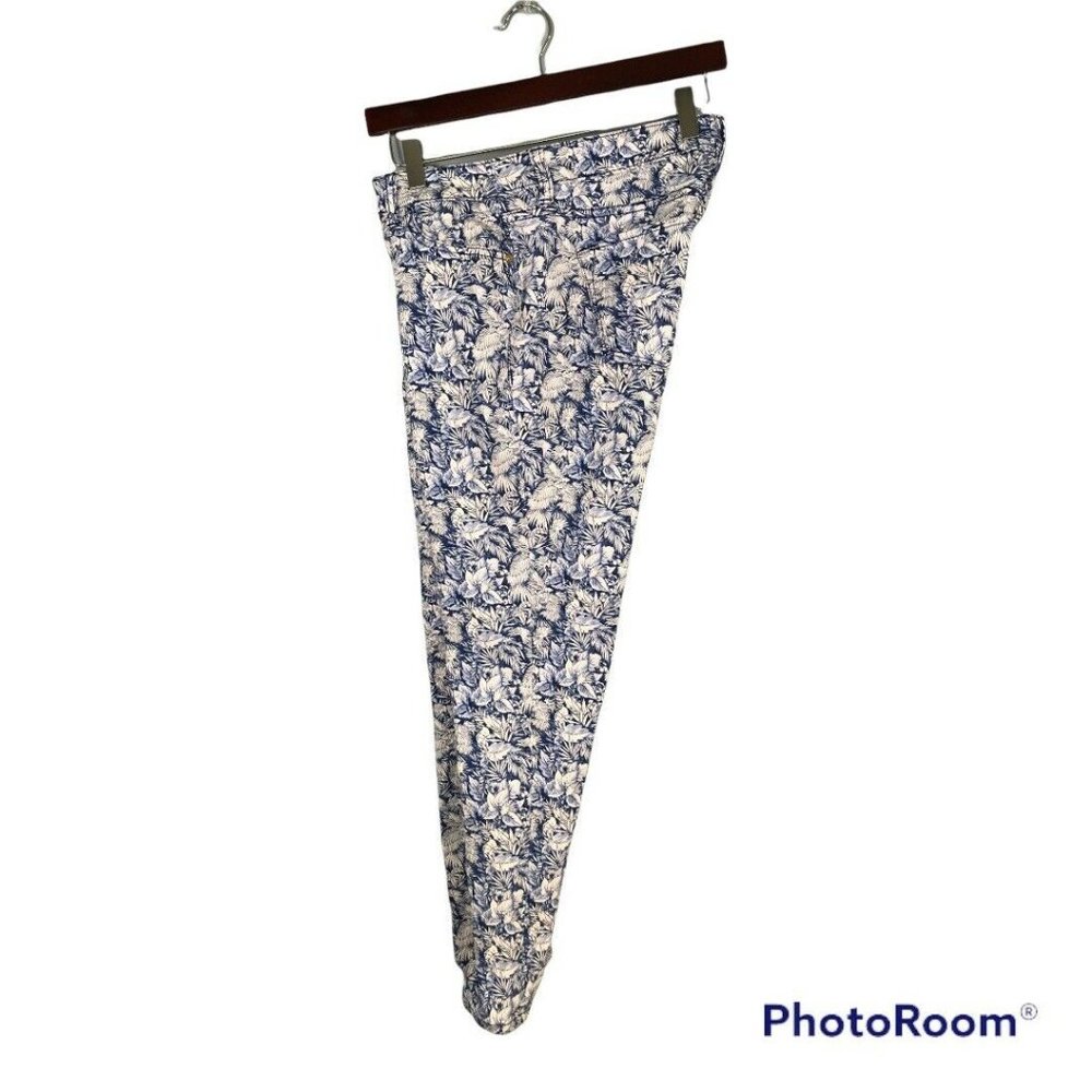 Tommy Bahama Women's Pants Size 8 Blue White Leaves Tropical Stretch